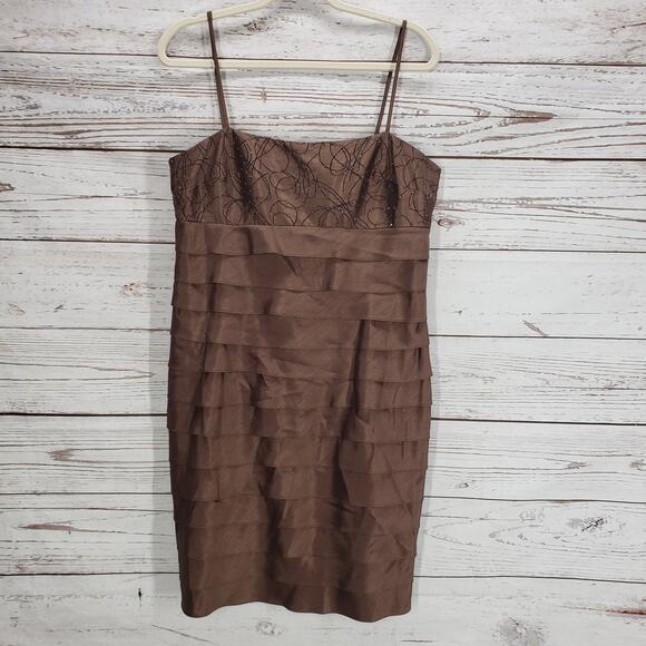 Jessica Howard Women's Brown Beaded Layered Ruffle Evening Dress Size 14P - Picture 1 of 12